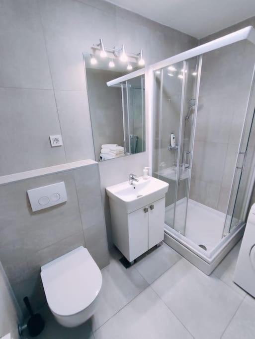 Udoban Stan Sa Terasom U Mirnom Okruzenju Apartment Загреб Екстериор снимка